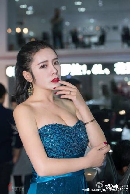 平面女模特张晓柏高清摄影图片