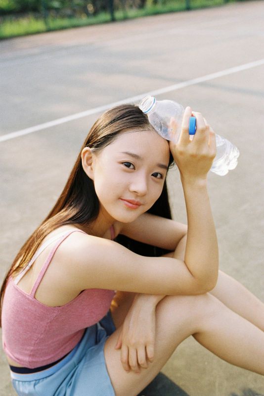大学美女校花廖银hMoon唯美私拍写真