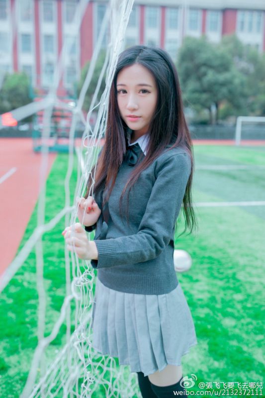 高清养眼美女张飞飞微博灵动美照图片