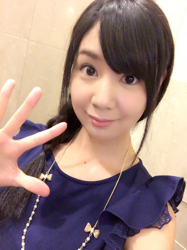 日本小美女今井蜜月私拍美图欣赏