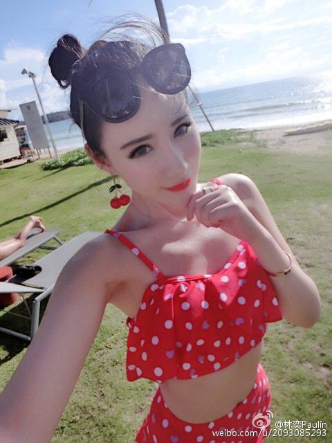 性感长腿模特林奕Paulin美腿诱惑写真