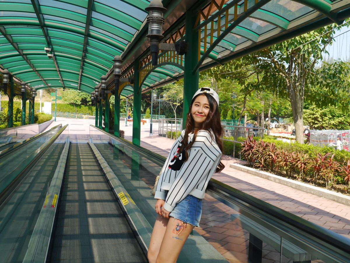 90后美少女徐蔚芸Tiki私拍写真图片