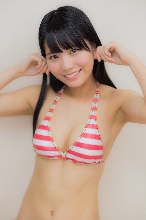 日本90后小美女横井ほなみ养眼美图欣赏