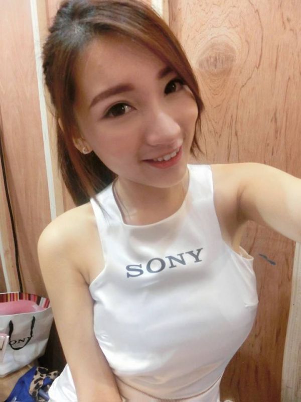 台湾大眼美女Tung彤(林俞彤)自拍图片大全