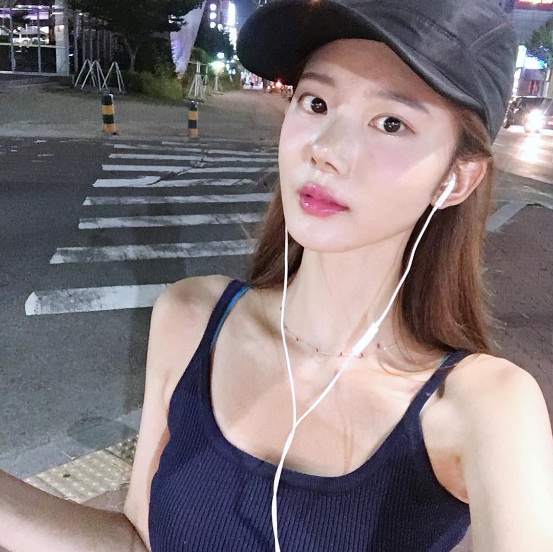 小清新美女Minhee Keem唯美养眼私拍图片