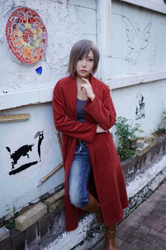 御姐型美女泉れおな男装性感Coser写真