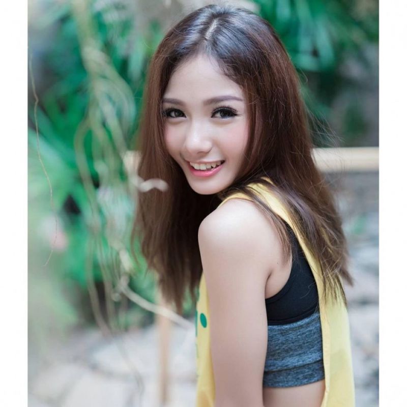 泰国美女护士Namkhing Kanyapak私拍写真图片