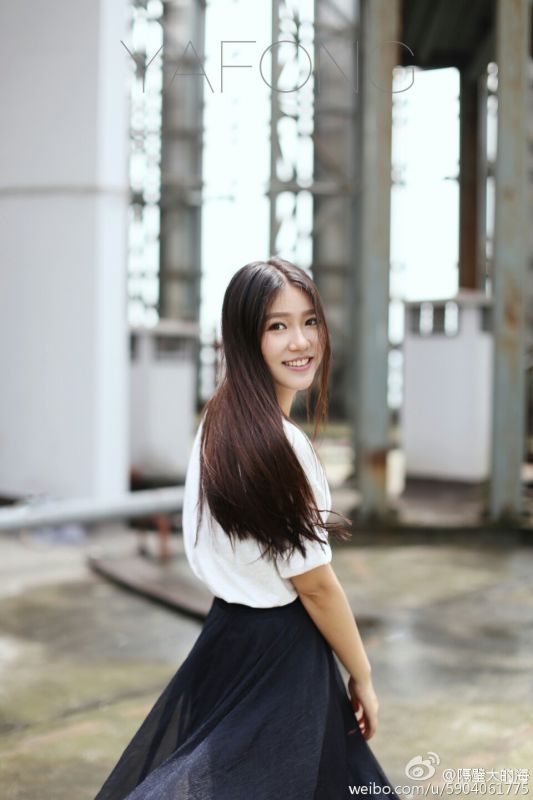气质美女黛西DaisyBaby微博清纯写真图片