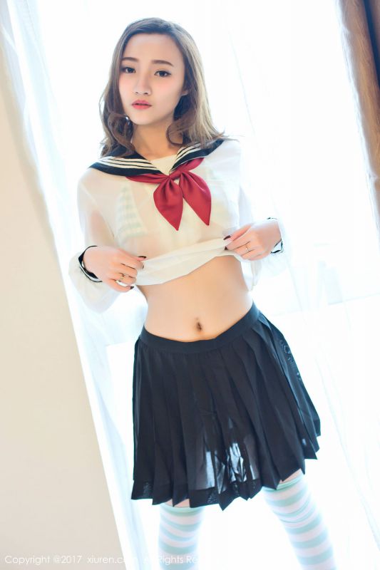 90后美女模特翟奥奥性感私房照图片