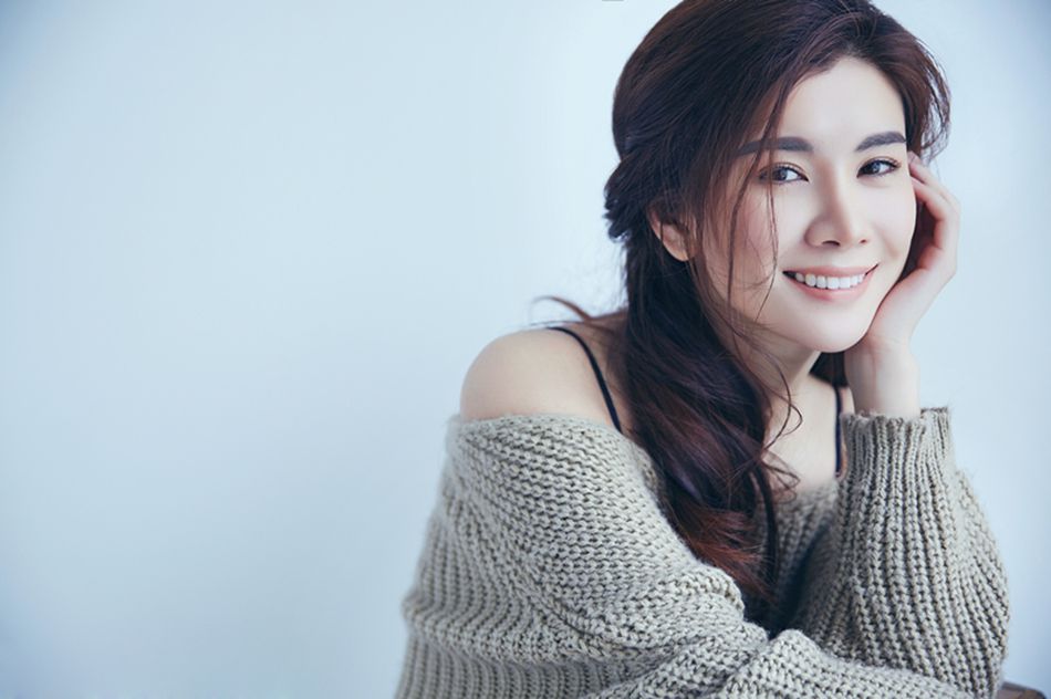 美女明星王笛时尚个性写真