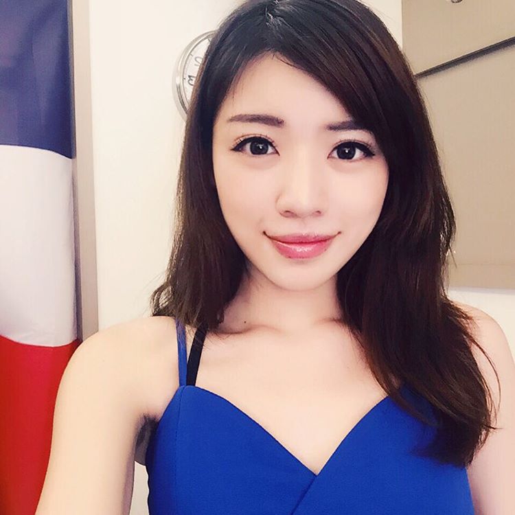 台湾美女模特谢立琪Kiki私拍写真图片