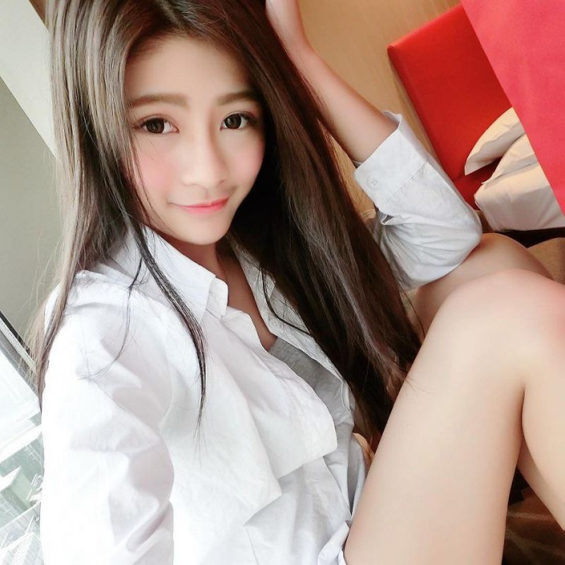 可爱甜美女生Momo毛毛私拍美图合辑