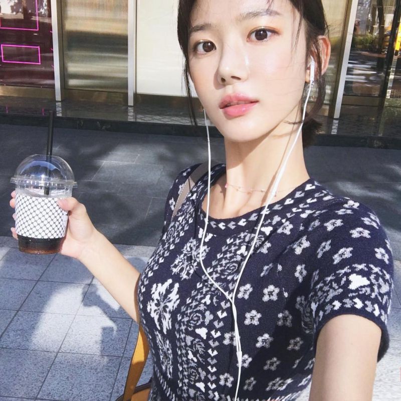 小清新美女Minhee Keem唯美养眼私拍图片