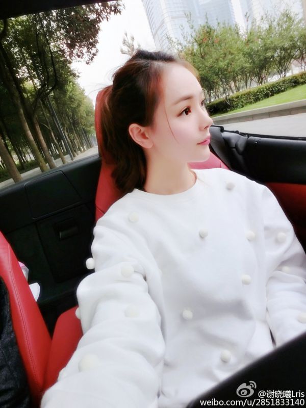 内地女模特谢晓曦Lris私拍图片合辑