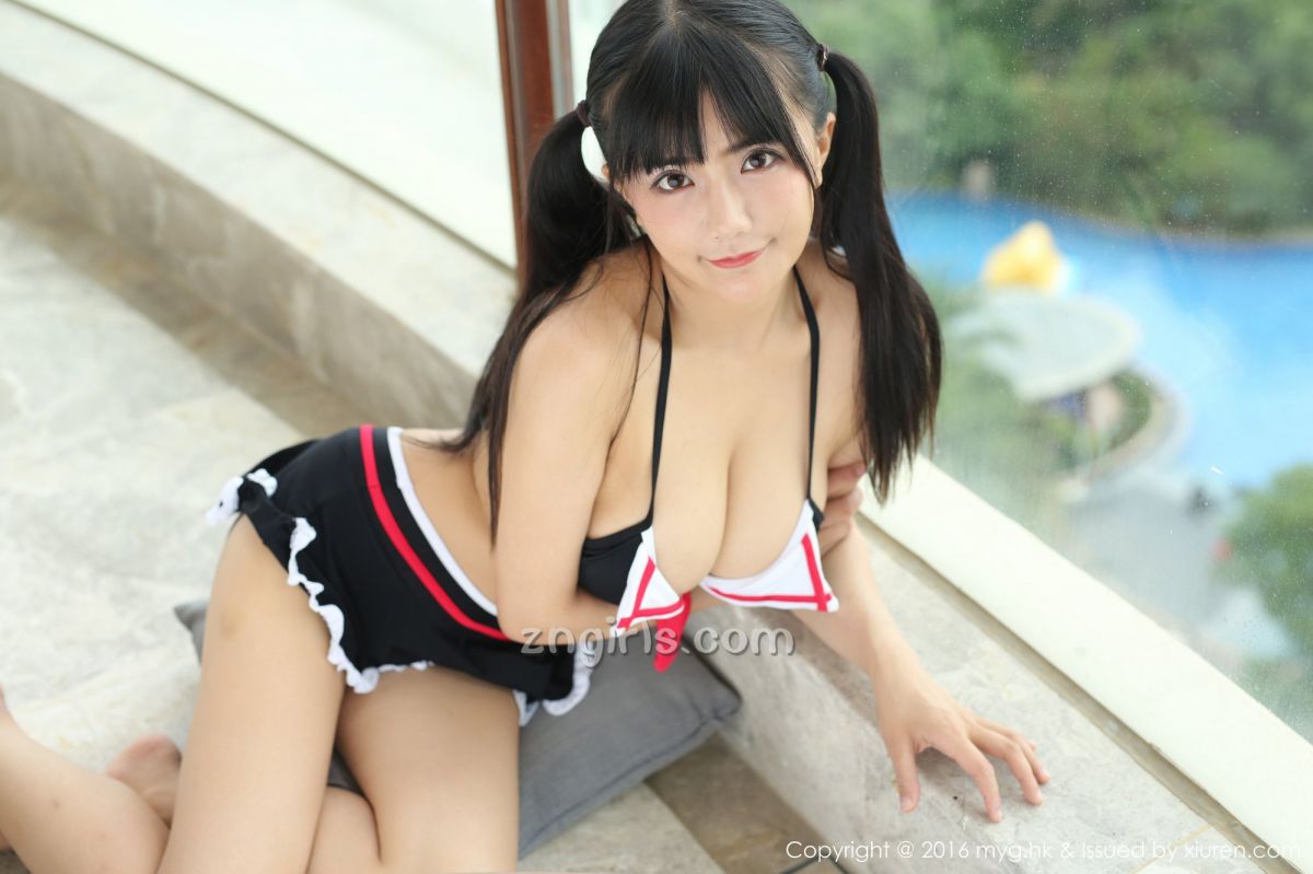 美媛馆童颜巨乳美女阿乖Kiddo性感诱惑写真