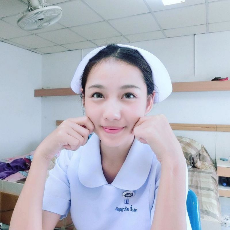 泰国美女护士Namkhing Kanyapak私拍图片