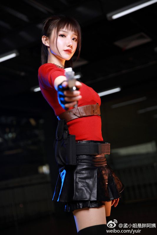 美女coser嫩模孟晓蓉Yuri美照图片大全