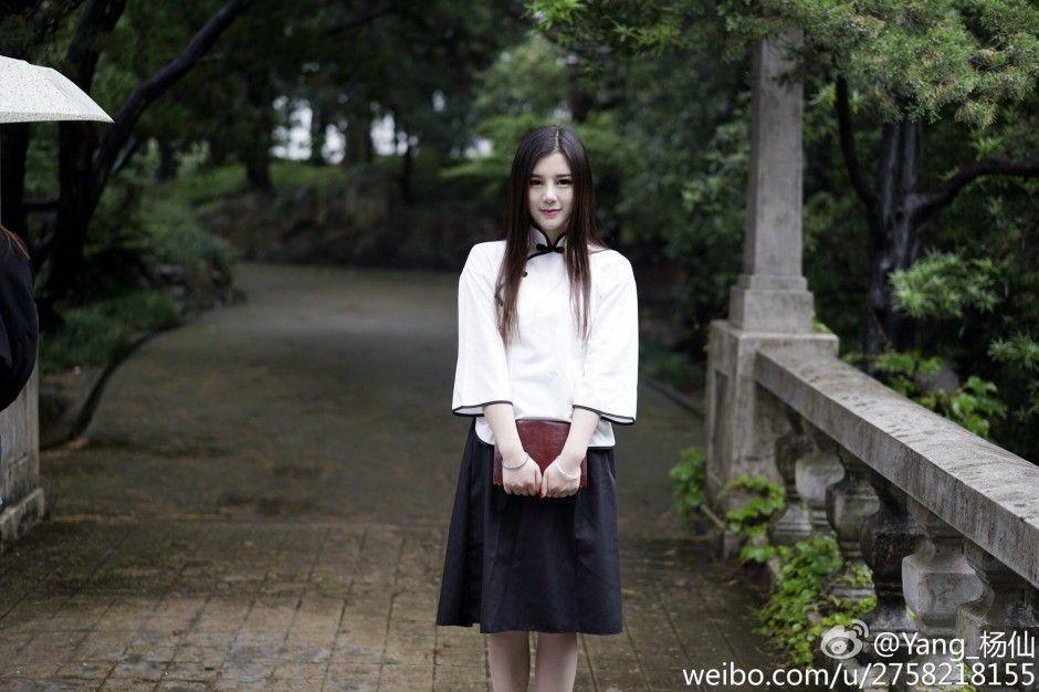 内地女模特Yang_杨歆儿清纯私拍图片合辑
