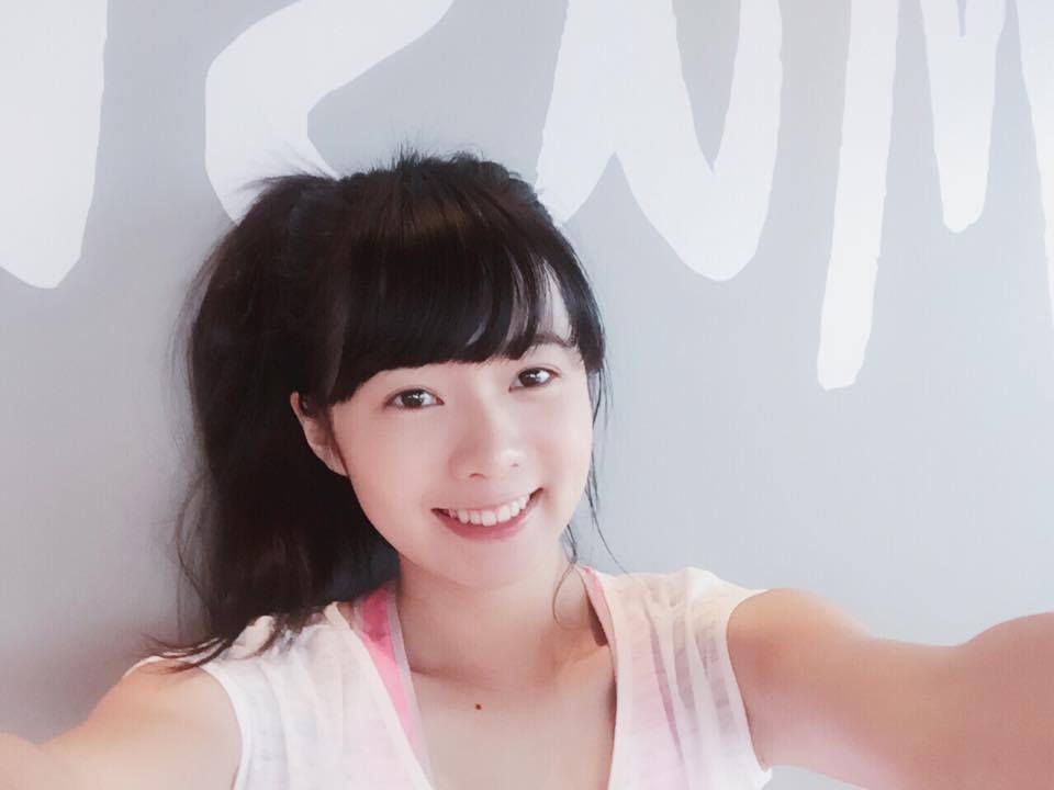 清纯氧气美女简廷芮自拍美图欣赏