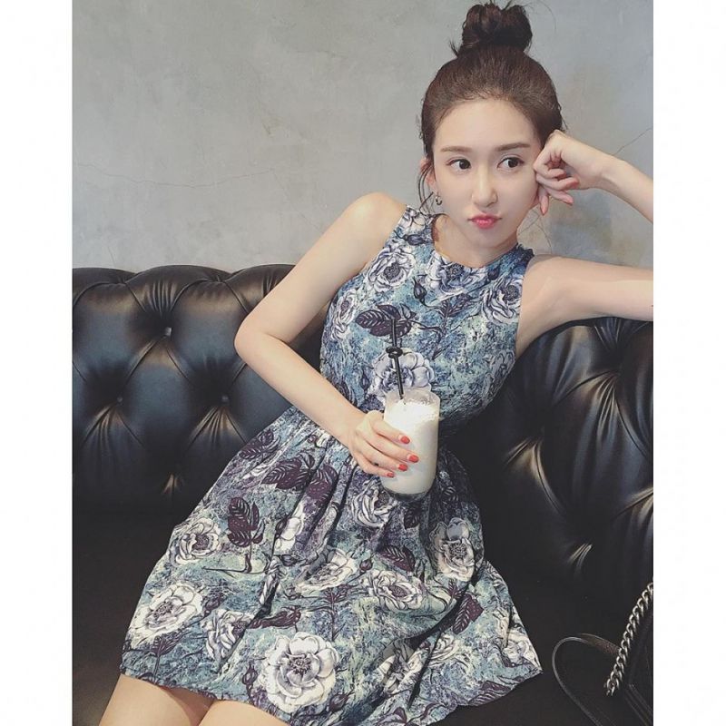 空灵美女粘婉柔唯美外拍图片