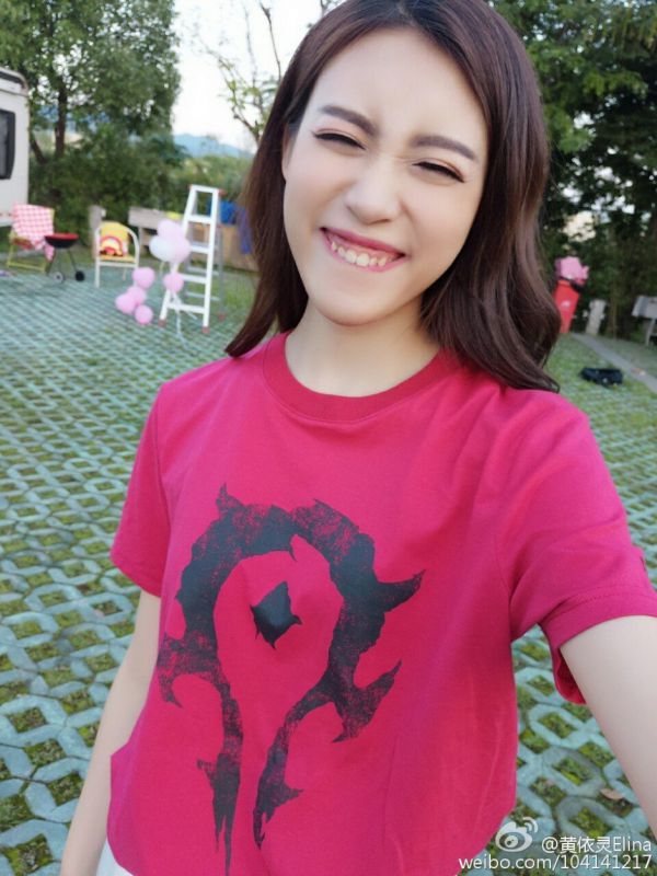 90后 模特黄依灵Elina自拍美图大全