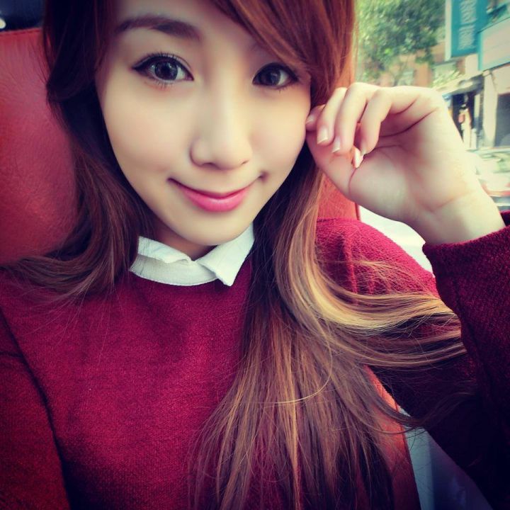 台湾混血美女Kimi步(吕思莹)私拍图片
