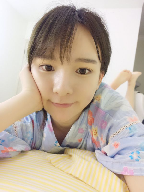 清纯女主播赵小臭小清新私拍美图
