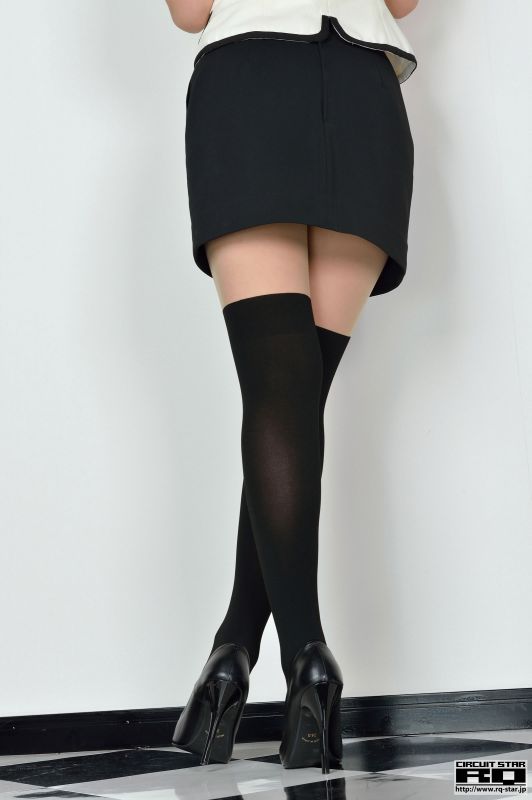 日本写真模特删玲菜制服摄影图片