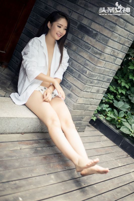 平面模特儿蛋蛋性感居家服外拍图片