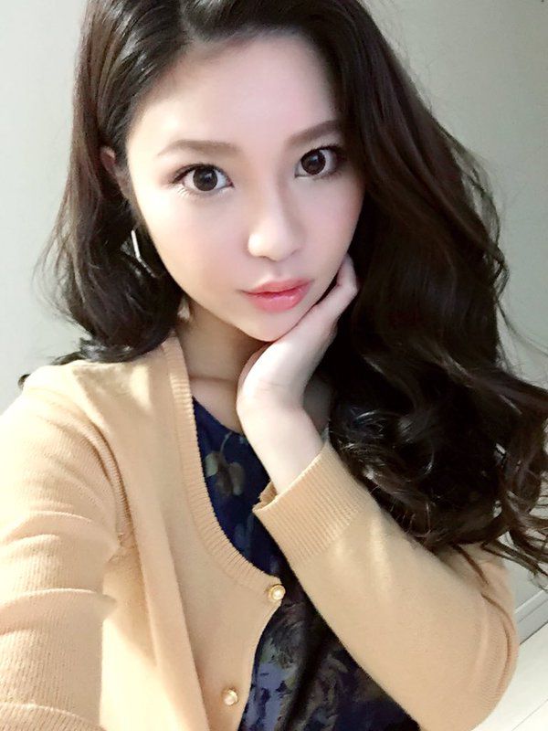 冷艳御姐美女椿原爱个人写真图片