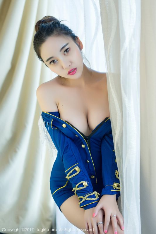 极品巨乳美女李梓熙性感诱惑图集