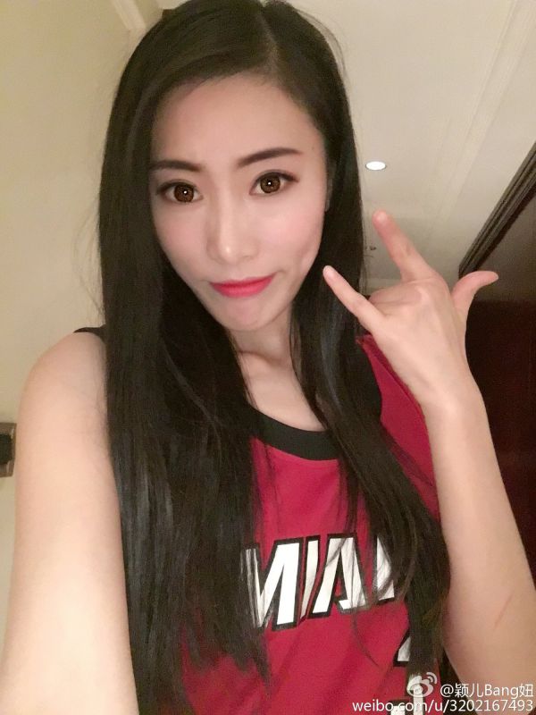长腿美女颖儿Bang妞微博私拍写真
