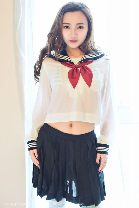 90后美女模特翟奥奥性感私房照图片