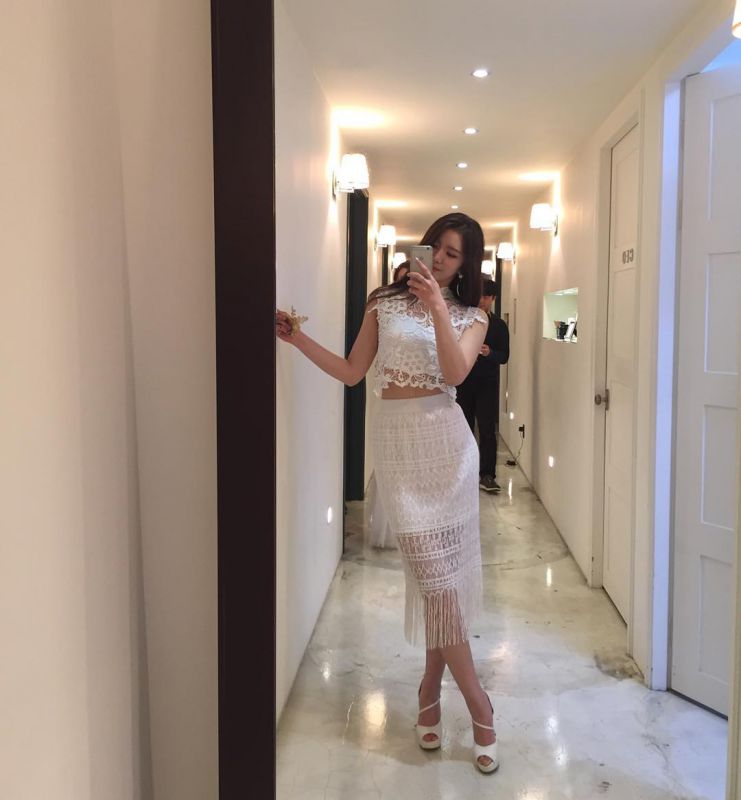 高颜值女神金亭真私拍美照图片