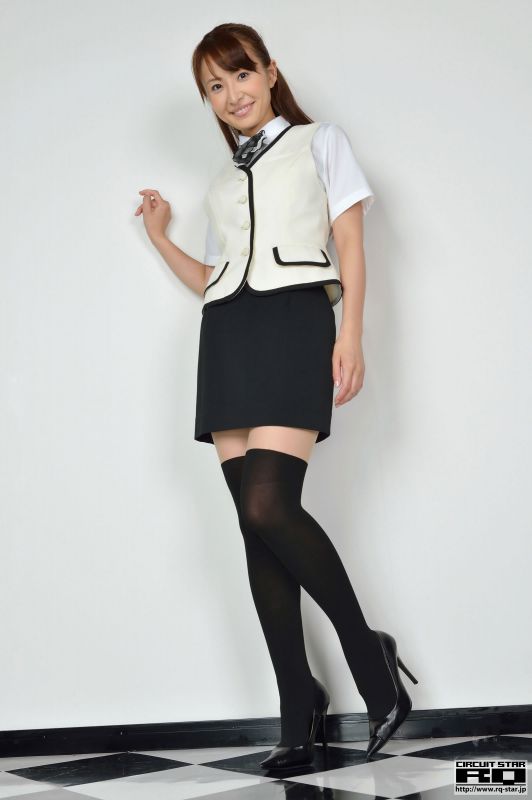 日本写真模特删玲菜制服摄影图片