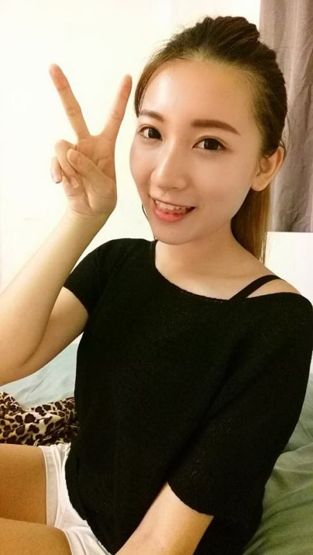 台湾大眼美女Tung彤(林俞彤)自拍图片大全