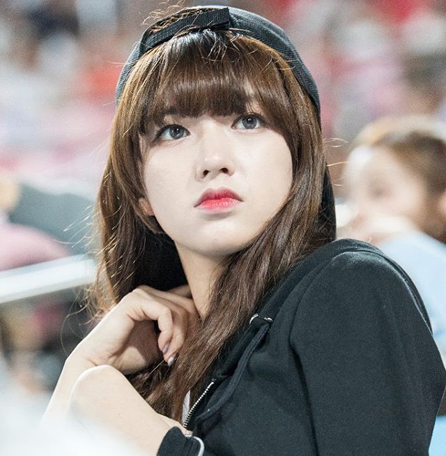 宇宙美少女程潇私拍美图欣赏