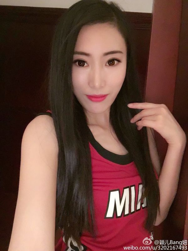 长腿美女颖儿Bang妞微博私拍写真