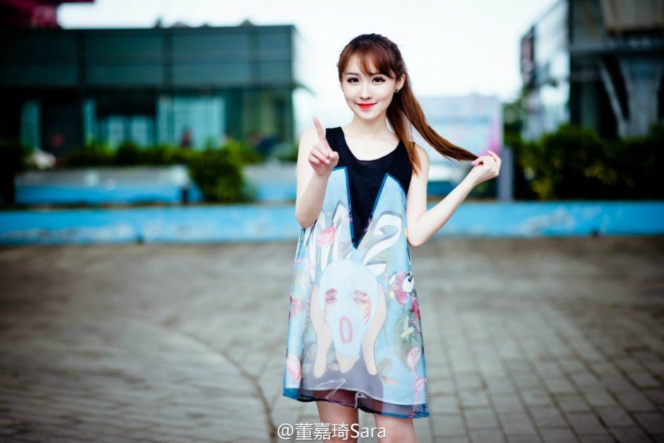 清新小美女董嘉琦Sara自拍写真图片