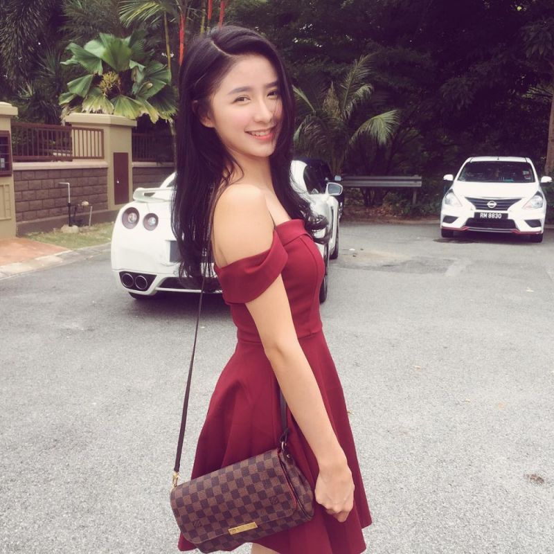 大奶牛女神蔡卓宜户外治愈笑容甜美迷人气质图片