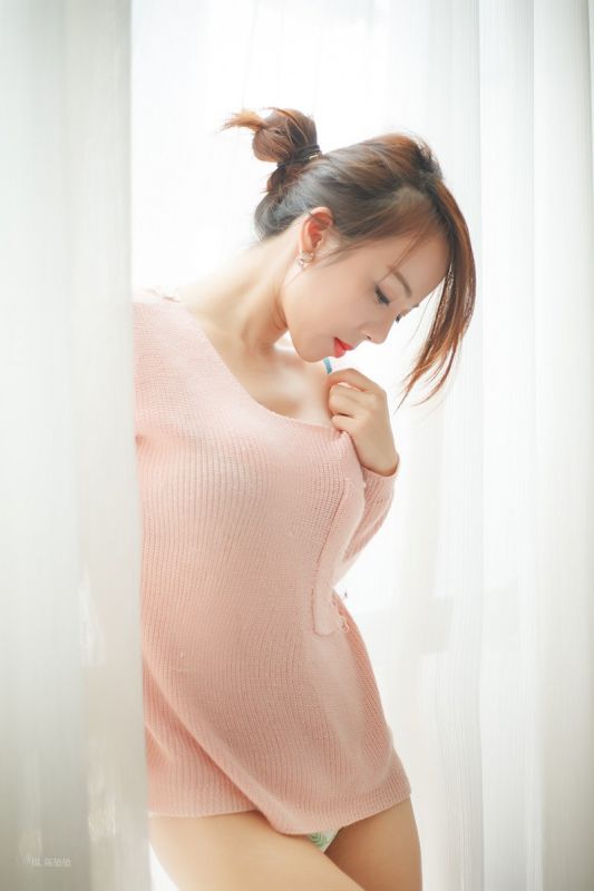 风流多情美女少妇妩媚销魂私房艺术性感美女内衣写真