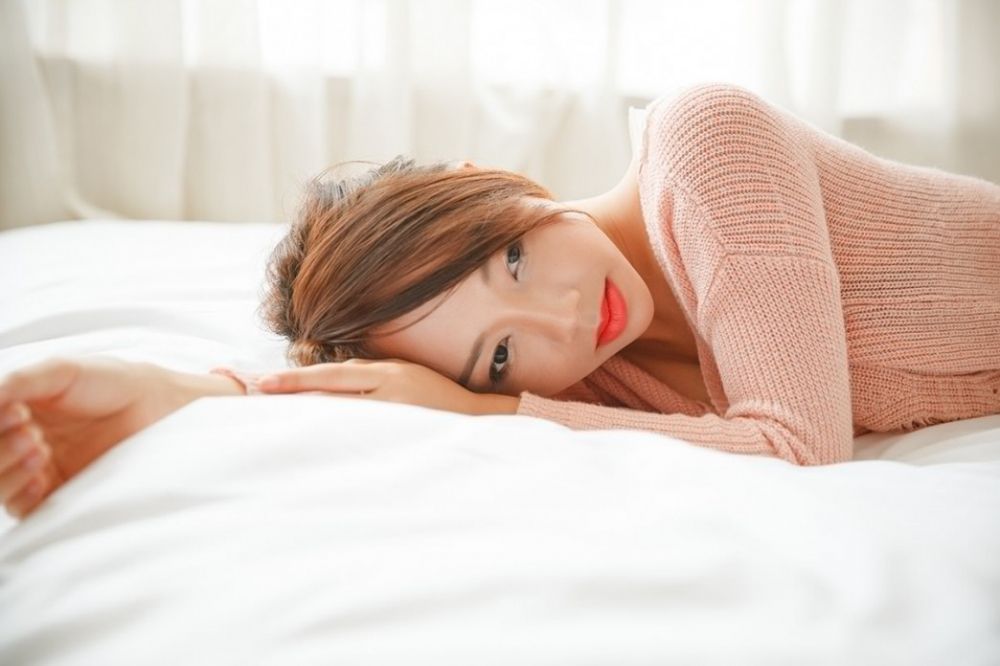 风流多情美女少妇妩媚销魂私房艺术性感美女内衣写真