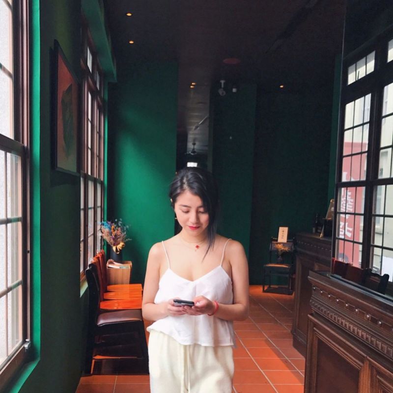 超美混血美女Tia生活美照笑容迷人