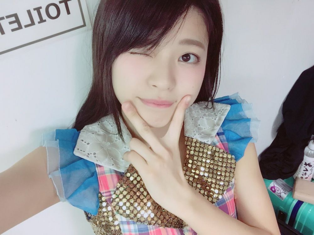 日本少女吉泽玲菜维特私房照可爱迷人