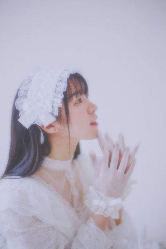 不食人间烟火小女仆少女清纯唯美摄影照