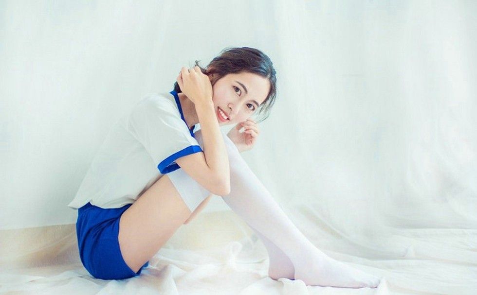 吃西瓜的俏皮可爱美少女唯美清甜夏日性感诱人私房照