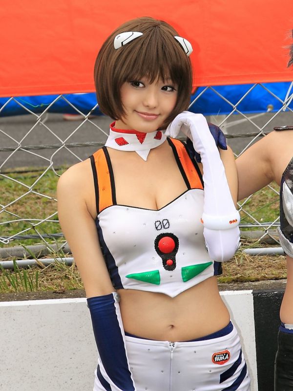 日本美女水谷望爱制服短裙写真清纯迷人