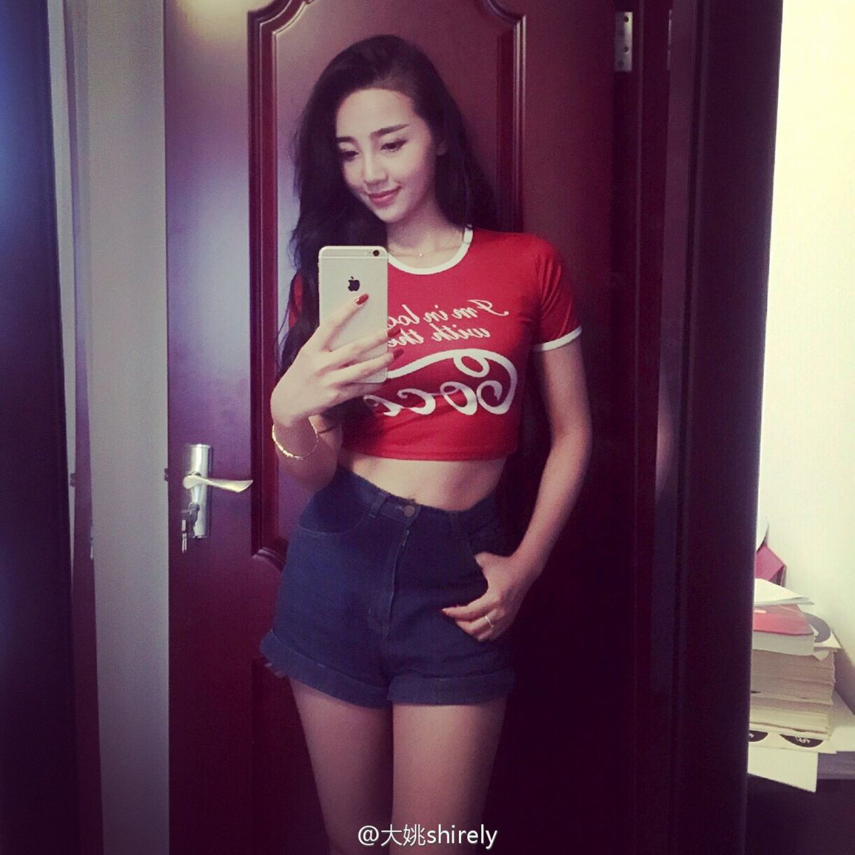 漂亮美眉图片姚慧微博超养眼私房照