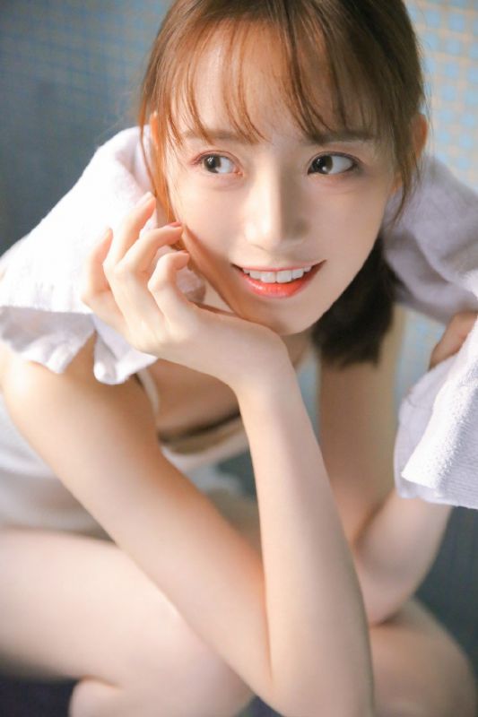 浴缸裸体少女萝莉白皙酥胸娇嫩性感大胆人体艺术照