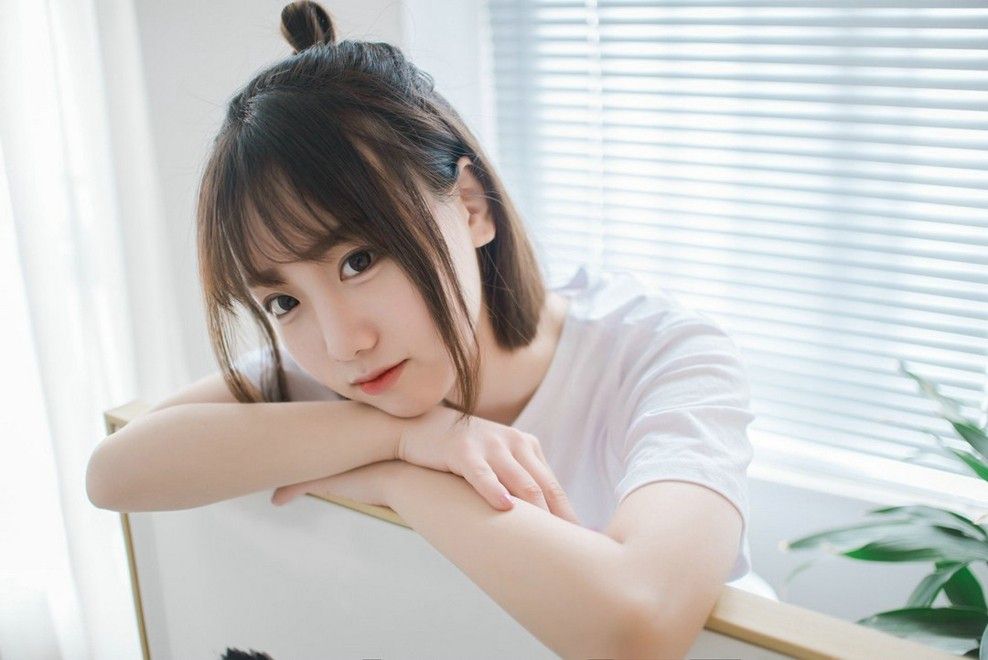 朝天辫邻家妹妹居家甜萌姿态可爱怜人私房唯美艺术写真